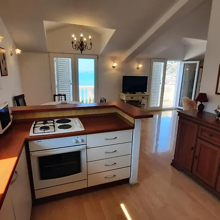 Διαμέρισμα Meli *